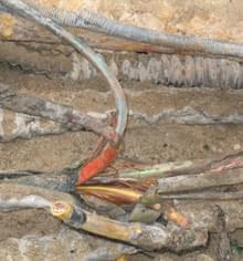 電纜老化原因解析